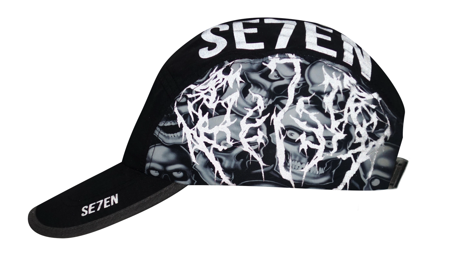 GREY SKULL PILE CAP - BLACK